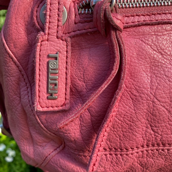 Large Pink Leather Hobo-Style Purse - Picture 7 of 16